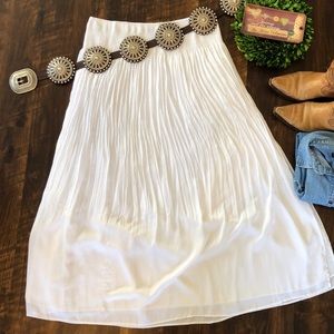 WHBM Accordion Skirt w Elastic Waist